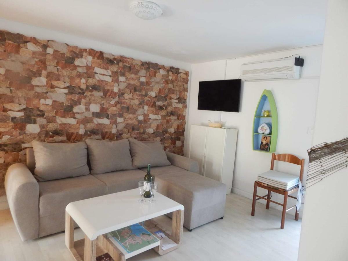 Oaza Apartment Zgaljic Exterior foto